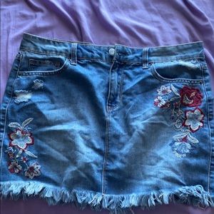 Aeropostale Jean skirt with flower embroidery